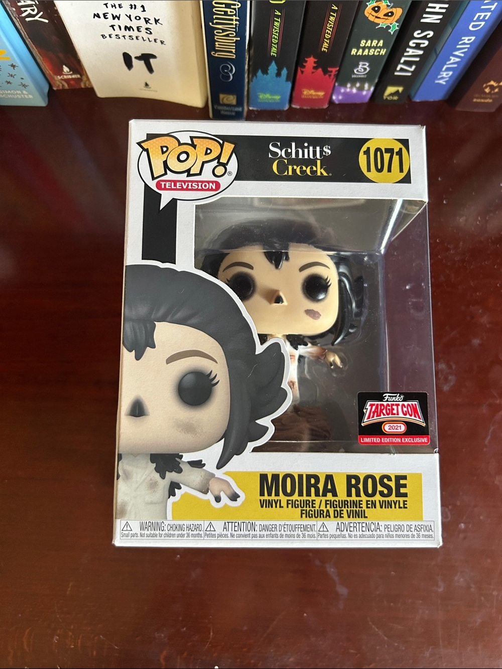 Funko Pop! Unopened Schitt's Creek Moira Rose Vinyl Figure - Black, Cream & Gold